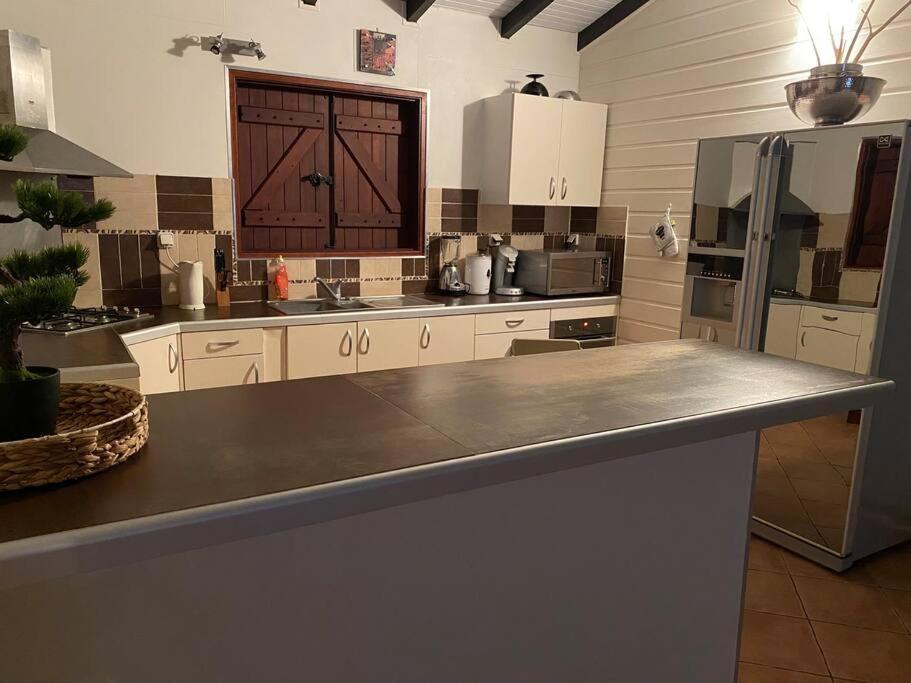 Villa Petitparadis ลาการ์เบต์ ภายนอก รูปภาพ